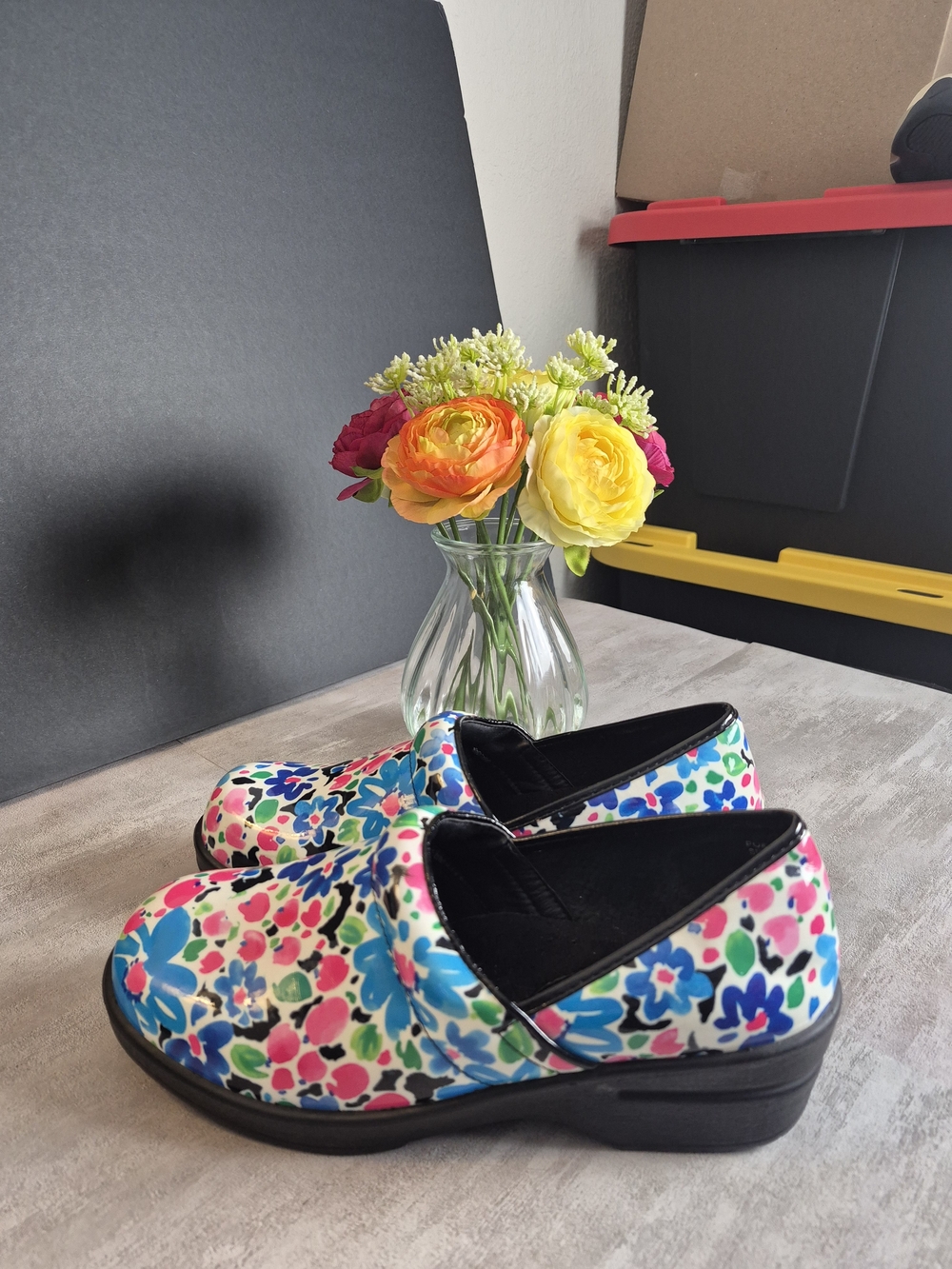 Women's Floral Slip-On Nursing Shoes in Multicolor. Size 7